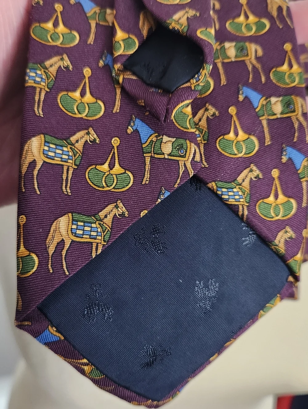 Brooks Brothers Makers Tie Silk Made in USA Equestrian Horse Wine Burgundy